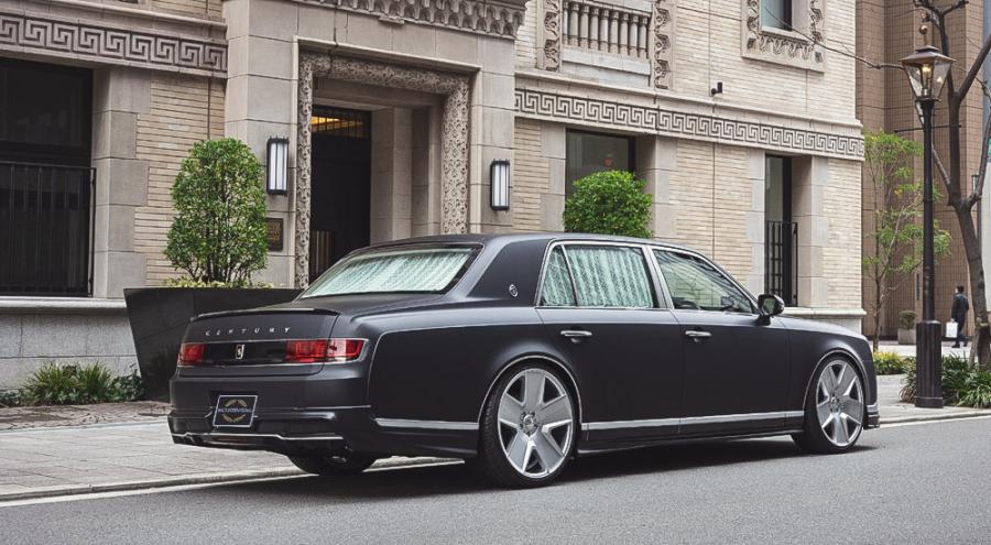  Toyota Century Executive Line by Wald 2020 года  (фото 10 из 20)